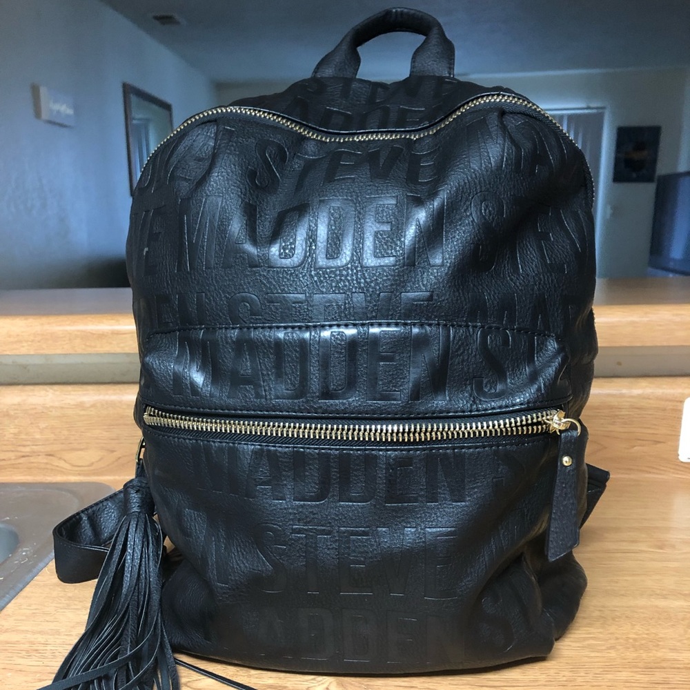 Steven madden black backpack